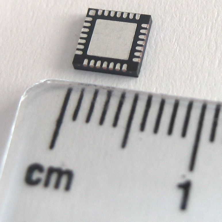 28 pin MLP integrated circuit